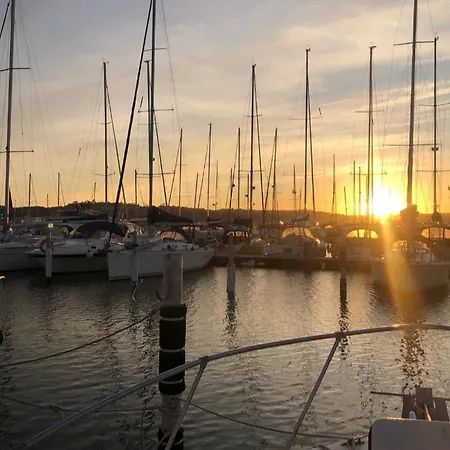 Bed&boat Boatandholiday